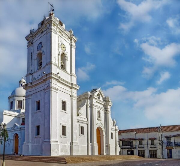 🚍 ¡Explora Barranquilla y Santa Marta en un día lleno de cultura y paisajes! - Image 19